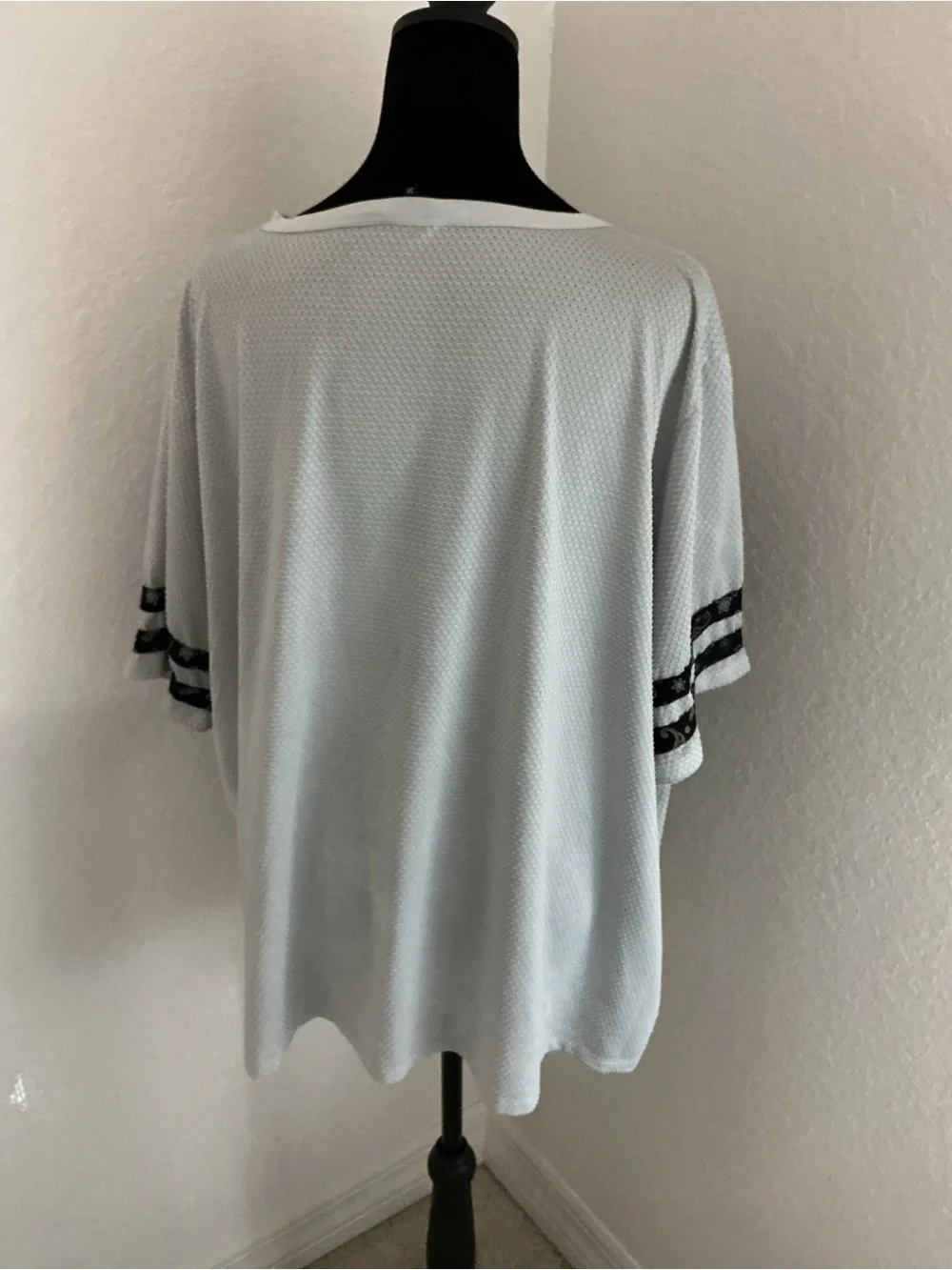 Bebe Sport 3X Gray Textured Logo Tee Oversized Athleisure Top Plus Size - Picture 5 of 12